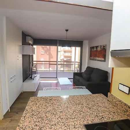 아파트 Differentflats Skorpios 살루